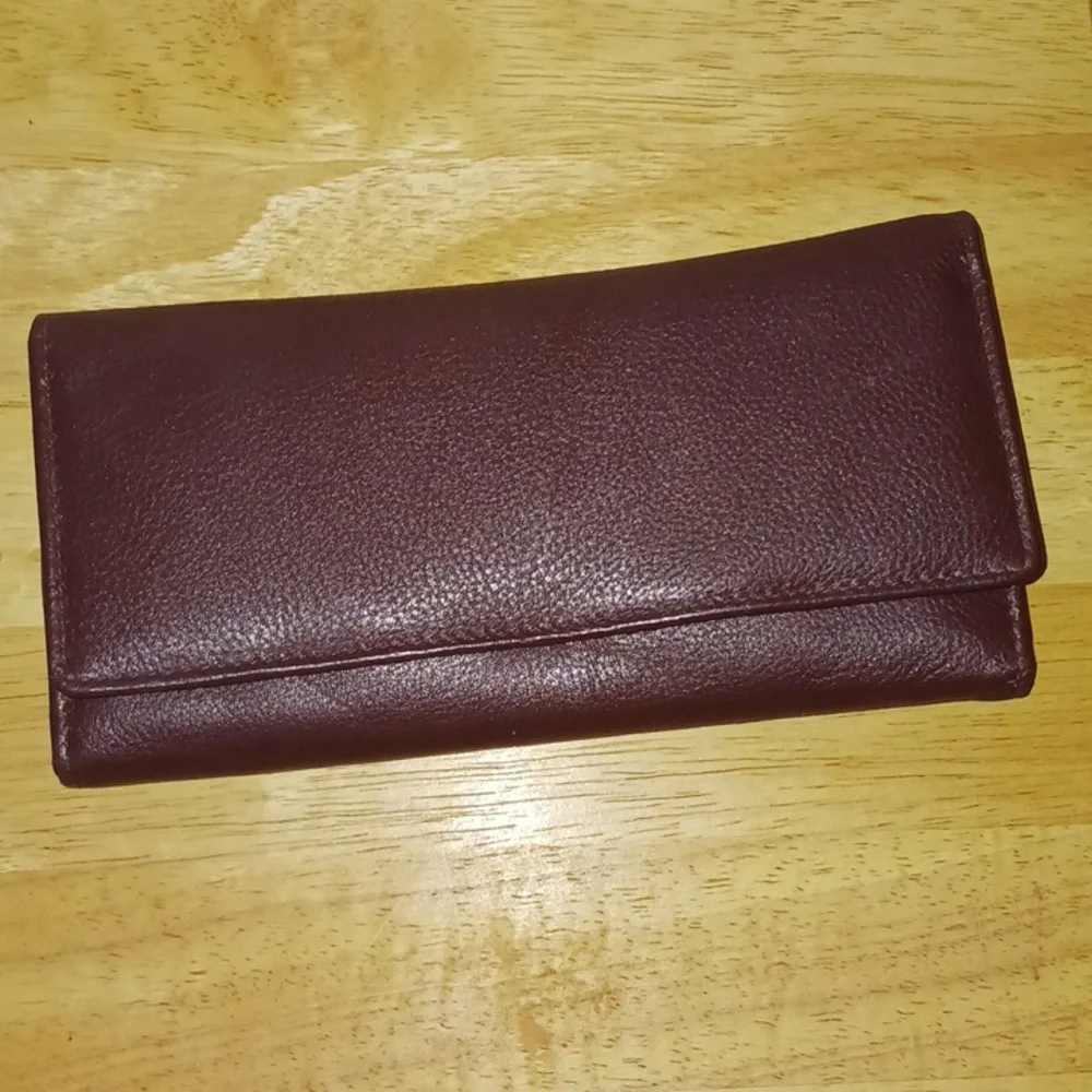 Wallet - Picture 1 of 4